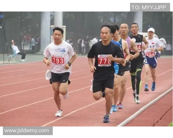 杭州篮球队在钻石联赛中的拼搏历程与荣耀追寻 杭州篮球队在钻石联赛中的拼搏历程与荣耀追寻