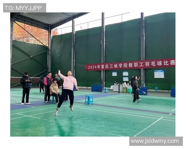 武汉羽毛球队团队协作的成功秘诀与发展策略探讨 武汉羽毛球队团队协作的成功秘诀与发展策略探讨