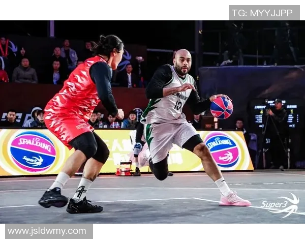 篮球团队协作实力评比上海篮球队荣获第三名佳绩