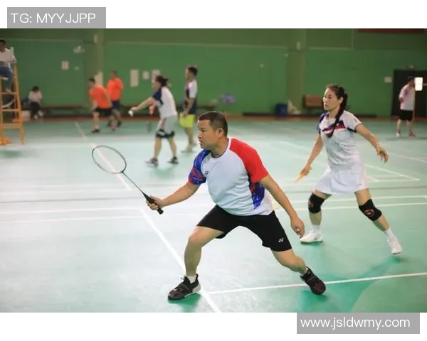 西安羽毛球队的训练与比赛状态全景揭秘助力羽毛球运动发展