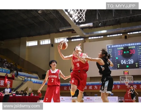 赛后分析：北京篮球队与南京篮球队的耐力较量与战术启示