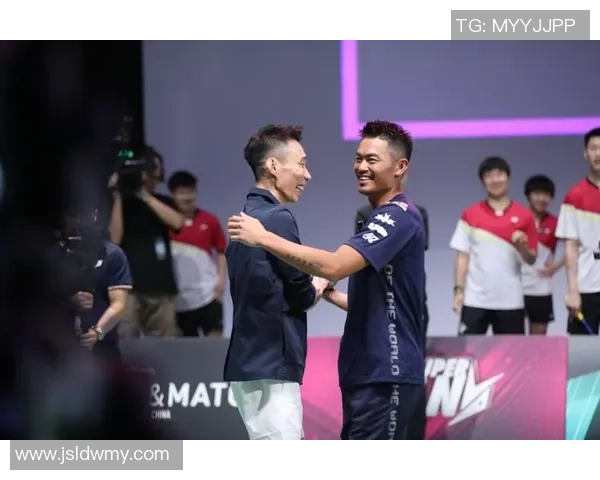 足球明星兄弟情破裂成对手赛场争锋兄弟情谊何在的故事