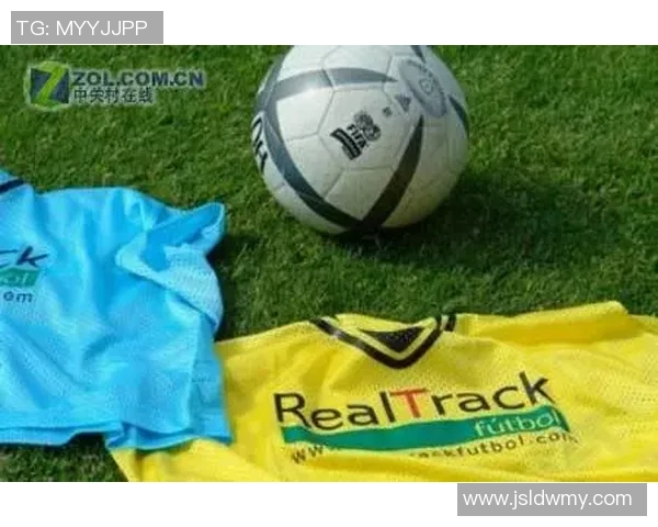 足球装备选购：训练器材推荐